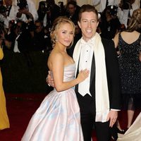 Hayden Panettiere y Shaun White en la Gala MET 2014