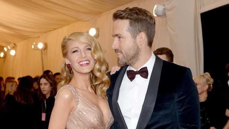 Blake Lively y Ryan Reynolds en la Gala MET 2014