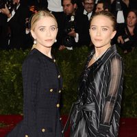 Mary-Kate Olsen y Ashley Olsen en la Gala MET 2014