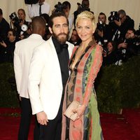 Jake Gyllenhaal y Maggie Gyllenhaal en la Gala MET 2014