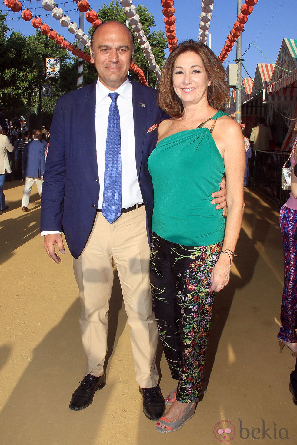 Ana Rosa Quintana y Juan Muñoz en la Feria de Sevilla 2014