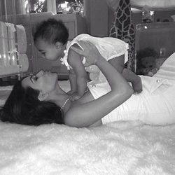 Kim Kardashian y North West en el Día de la Madre