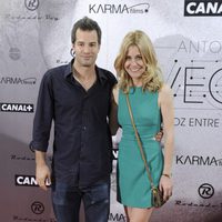 Alexandra Jiménez y Luis Rallo en el estreno del documental sobre Antonio Vega