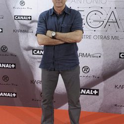 Carles Francino en el estreno del documental sobre Antonio Vega