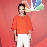 Anna Friel en los Upfronts de la NBC 2014