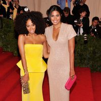 Solange Knowles y Rachel Roy en la Gala MET 2012