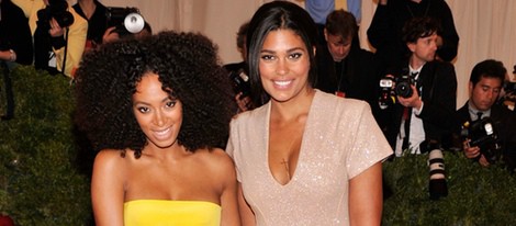 Solange Knowles y Rachel Roy en la Gala MET 2012