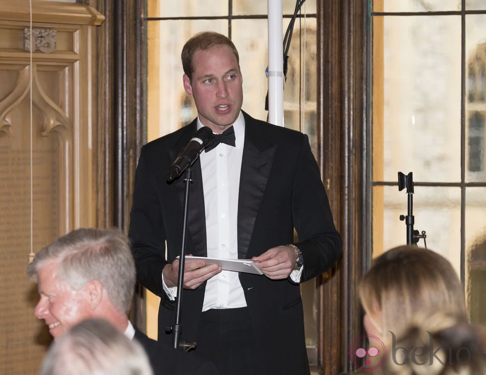 El Príncipe Guillermo en una cena benéfica en el Castillo de Windsor