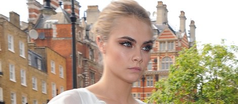 Cara Delevingne en la boda de su hermana Poppy en Londres