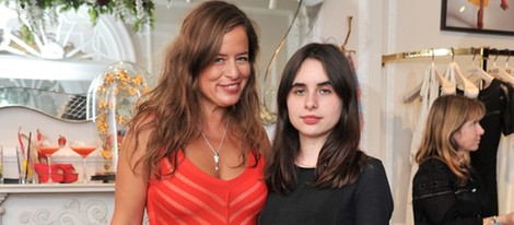 Jade Jagger y su hija, Assisi Jagger.