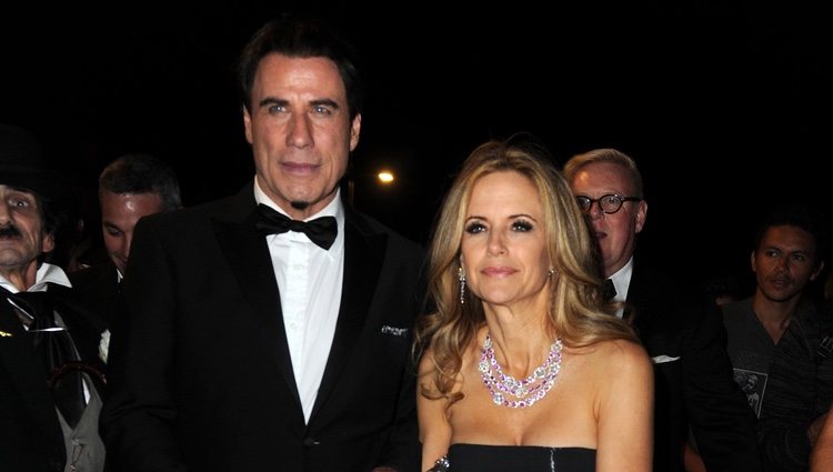 John Travolta y Kelly Preston en una fiesta en el yate de Roberto Cavalli en Cannes 2014