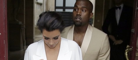 Kim Kardashian y Kanye West en su fiesta pre-boda en el Palacio de Versalles