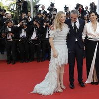 Chloe Grace Moretz, Olivier Assayas, Juliette Binoche y Kristen Stewart en el Festival de Cannes 2014