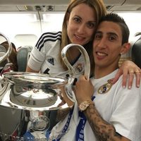 Ángel Di María y Jorgelina Cardoso con la décima Champions del Real Madrid