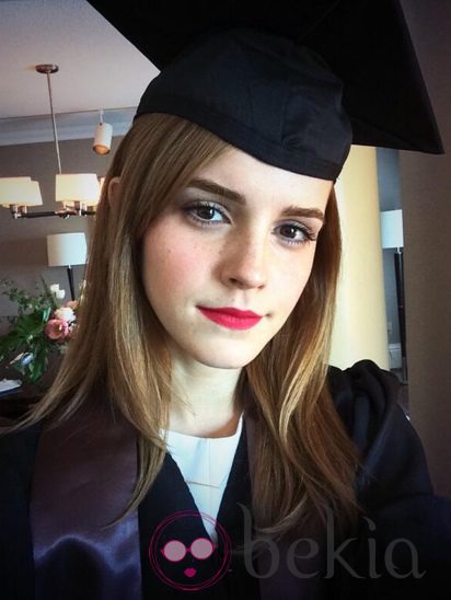 Emma Watson se gradúa en la Universidad de Brown