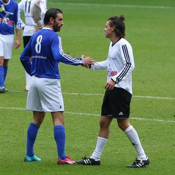 Harry Styles y Dean Holdsworth en el partido benéfico