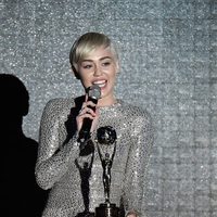 Miley Cyrus recoge su premio en los World Music Awards 2014