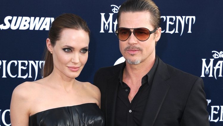 Angelina Jolie y Brad Pitt en el estreno de 'Maléfica' en Los Ángeles