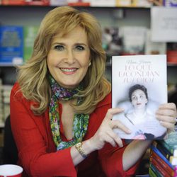 Nieves Herrero en la Feria del Libro de Madrid 2014