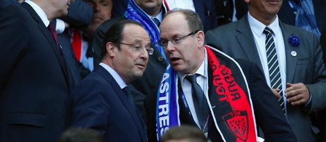 Alberto de Mónaco con François Hollande en un partido de rugby