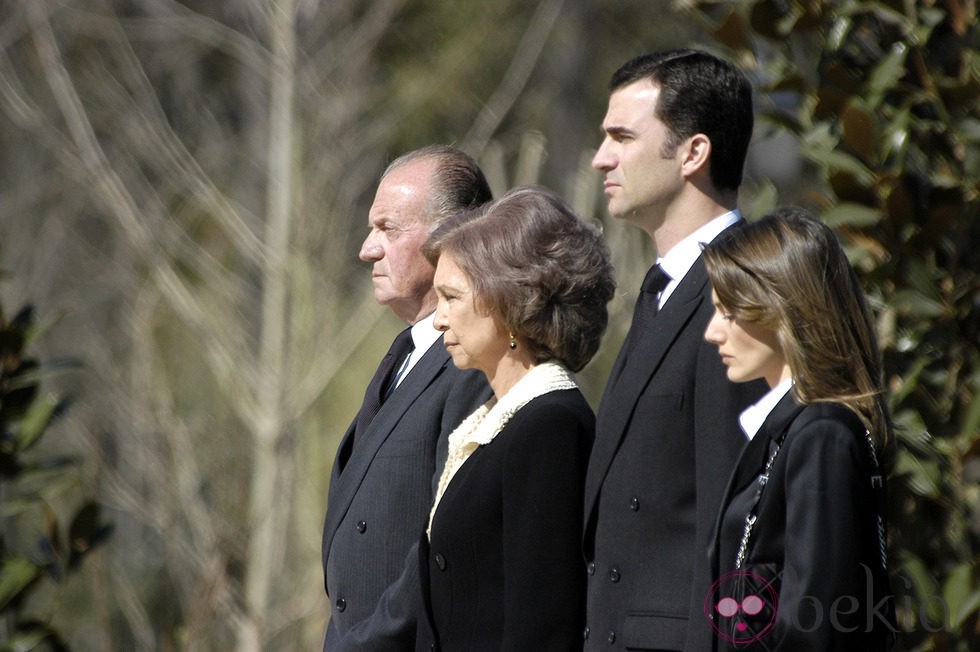 El Rey, la Reina y los Príncipes de Asturias 