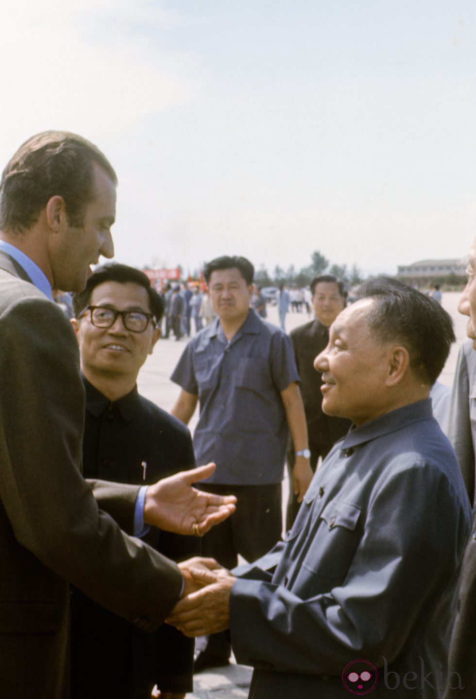 El Rey Juan Carlos recibido por Teng Tsiao en Pekín