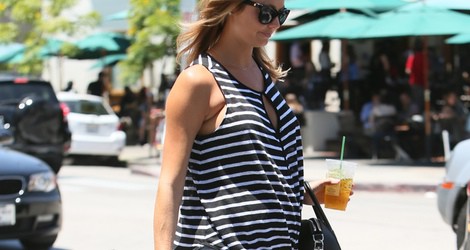 Stacy Keibler paseando su embarazo por Los Angeles