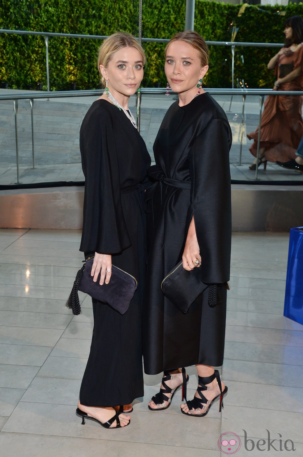 Mary-Kate y Ashley Olsen en los CFDA Fashion Awards 2014