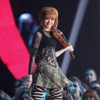 Lindsey Stirling en los CMT Music Awards 2014