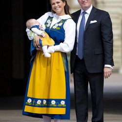 Leonor de Suecia abre el Palacio Real por primera vez con Magdalena de Suecia y Chris O'Neill