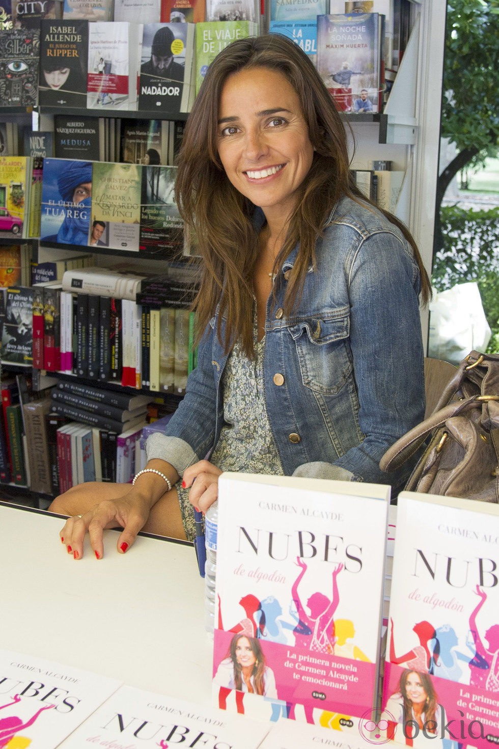 Carmen Alcayde en la Feria del Libro de Madrid 2014