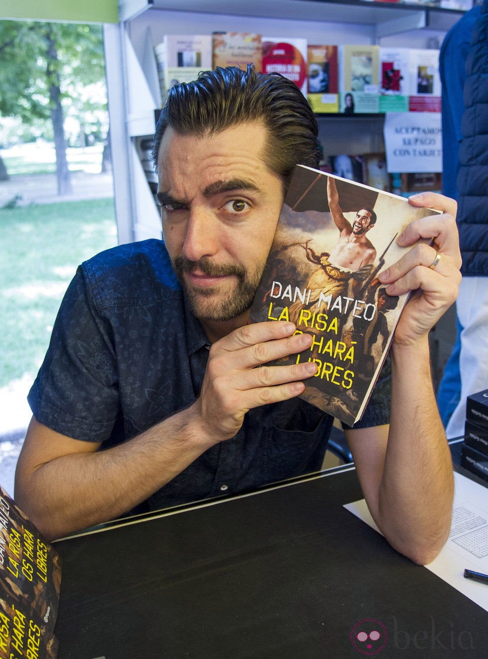 Dani Mateo en la Feria del Libro de Madrid 2014