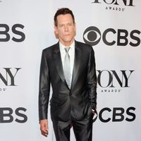 Kevin Bacon en los Premios Tony 2014