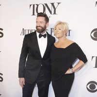 Hugh Jackman y Deborra-Lee Furness en los Premios Tony 2014