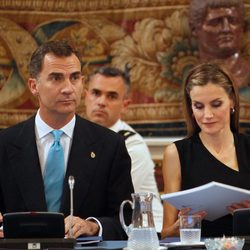 Los Príncipes Felipe y Letizia en la reunión de los Patronatos de la Fundación Príncipe de Asturias