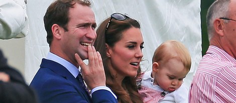 Kate Middleton y el Príncipe Jorge en un partido de polo