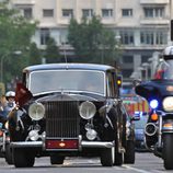 Paseo de los Reyes Felipe VI y Letizia en el Rolls-Royce de Patrimonio Nacional