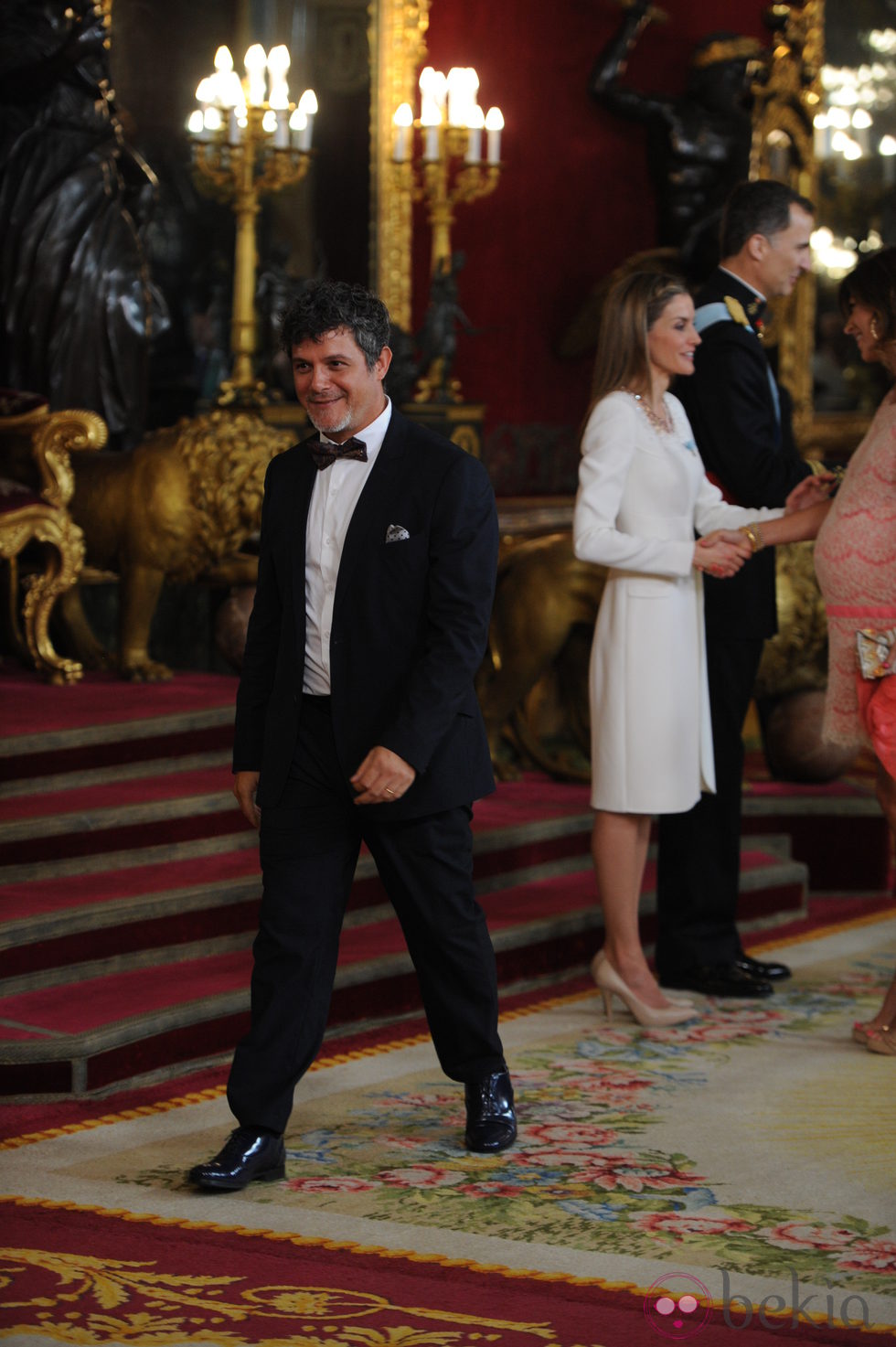 Alejandro Sanz en la primera recepción de los Reyes Felipe y Letizia