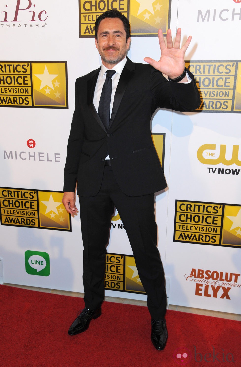 Demián Bichir en los Critics' Choice Television Awards 2014