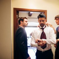 Marc Amigó con sus invitados antes de su boda con María Lapiedra