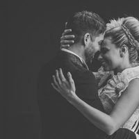 Marc Amigó y María Lapiedra, felices tras su boda