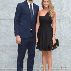 Fernando Llorente y María Lorente en el desfile primavera/verano 2015 de Emporio Armani en Milán