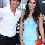 Booboo Stewart y Fivel Stewart  en el estreno de 'Abduction' en los Ángeles