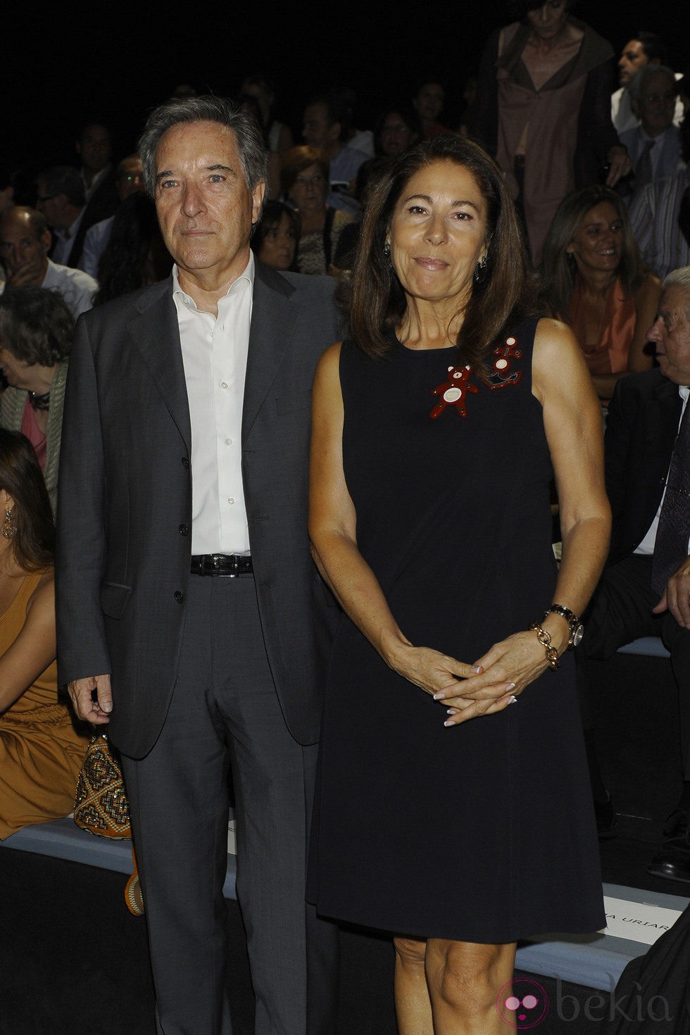 Iñaki Gabilondo en el desfile de Jesús del Pozo en Cibeles 2011