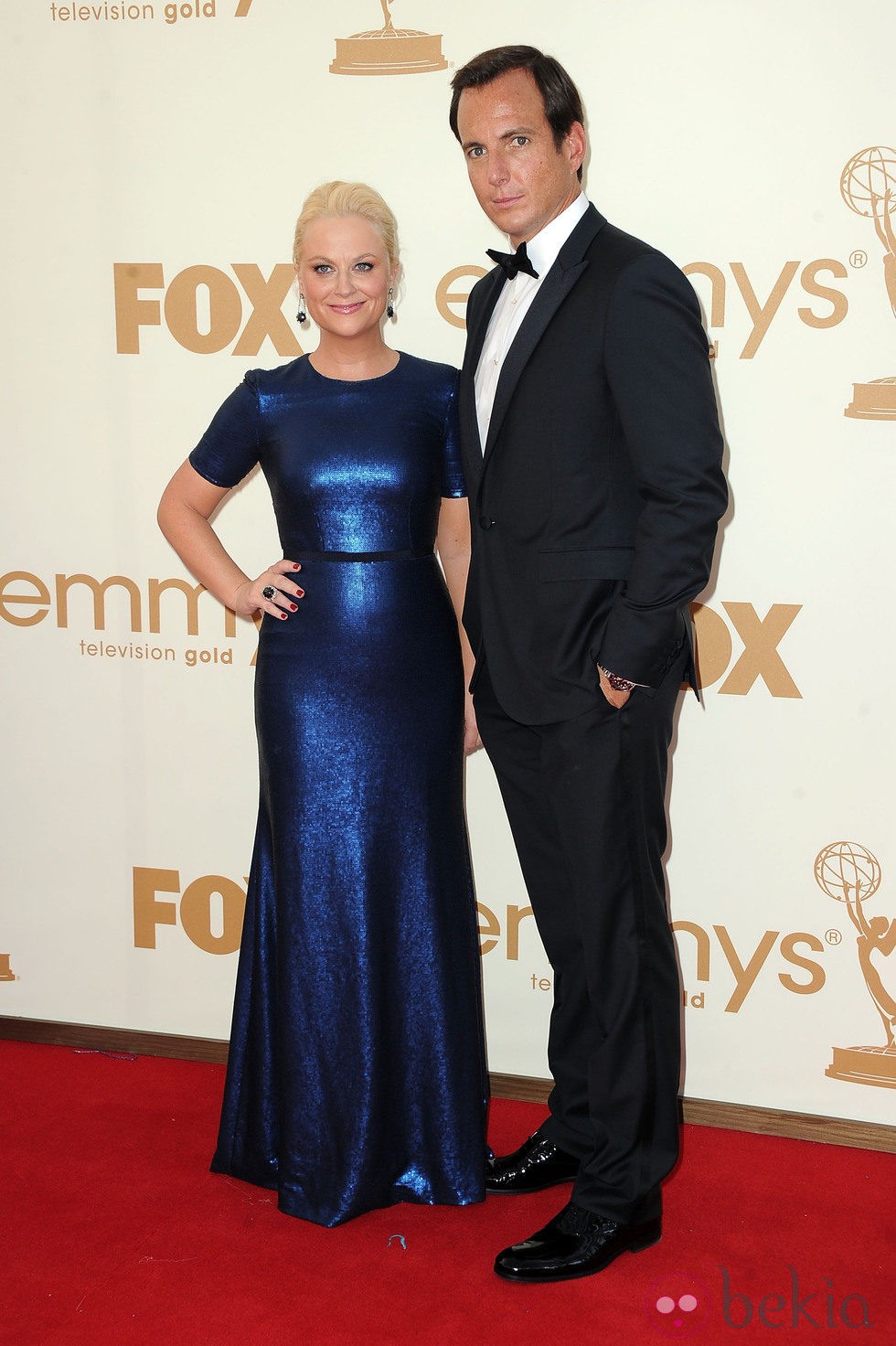 Amy Poehler y Will Arnett en la gala de los Emmy 2011