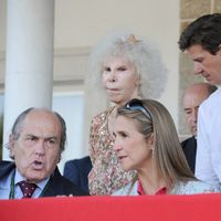 La Infanta Elena, la Duquesa de Alba y Cayetano Martínez de Irujo en un Concurso de Saltos