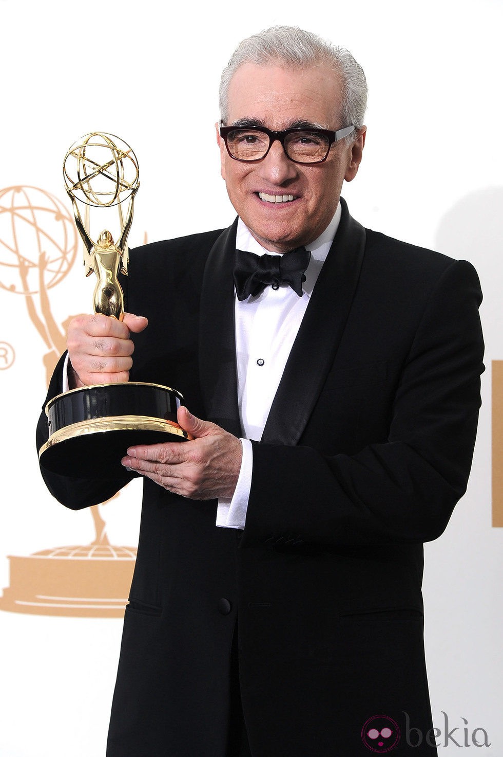 Martin Scorsese con su galardón en los premios Emmy 2011