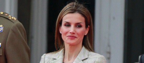 La Reina Letizia en la Salutación de las Fuerzas Armadas y Guardia Civil al Rey Felipe