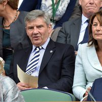 Michael y Carole Middleton en un partido de tenis en Wimbledon 2014