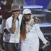 Pharrel Williams y Missy Elliott en los Premios BET 2014